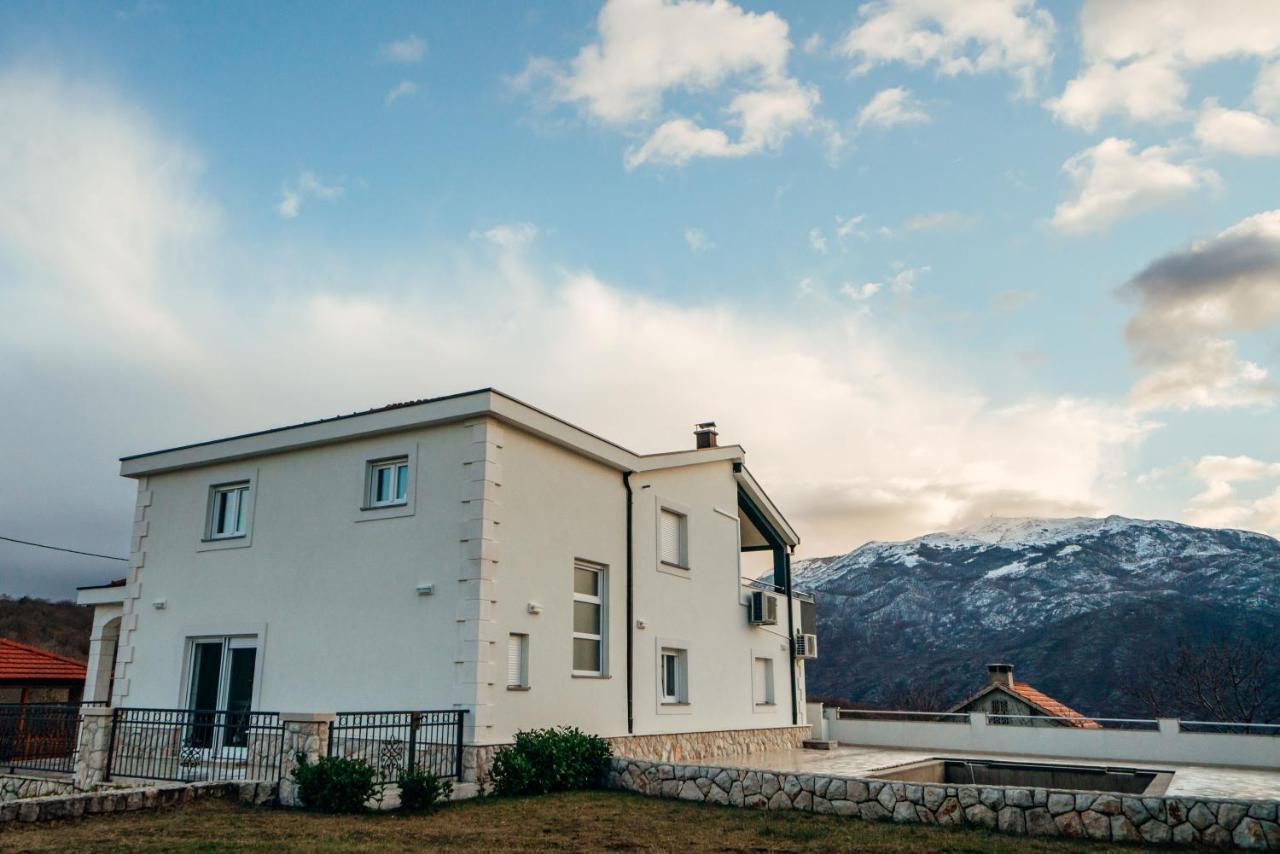 Apartman Mlikota Zagvozd Exterior foto