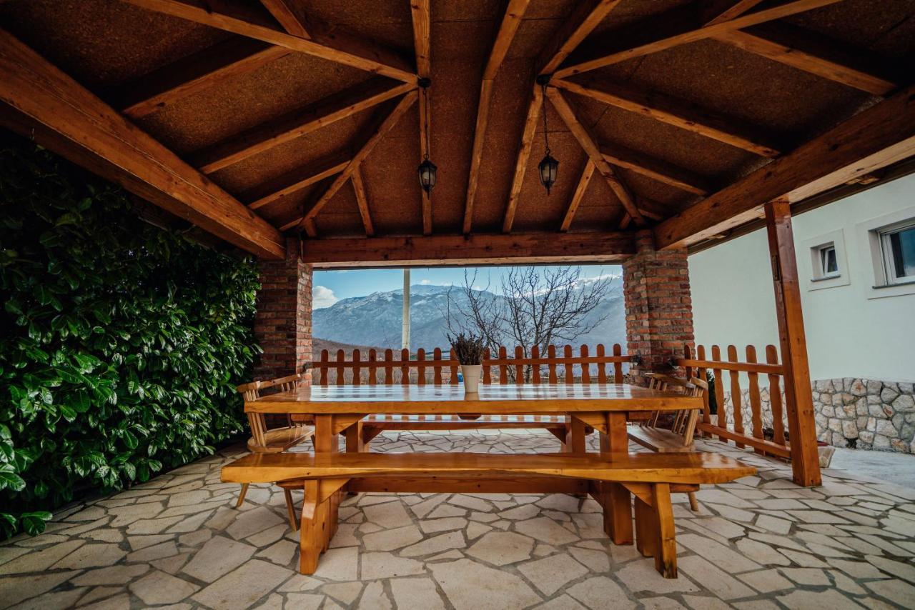 Apartman Mlikota Zagvozd Exterior foto